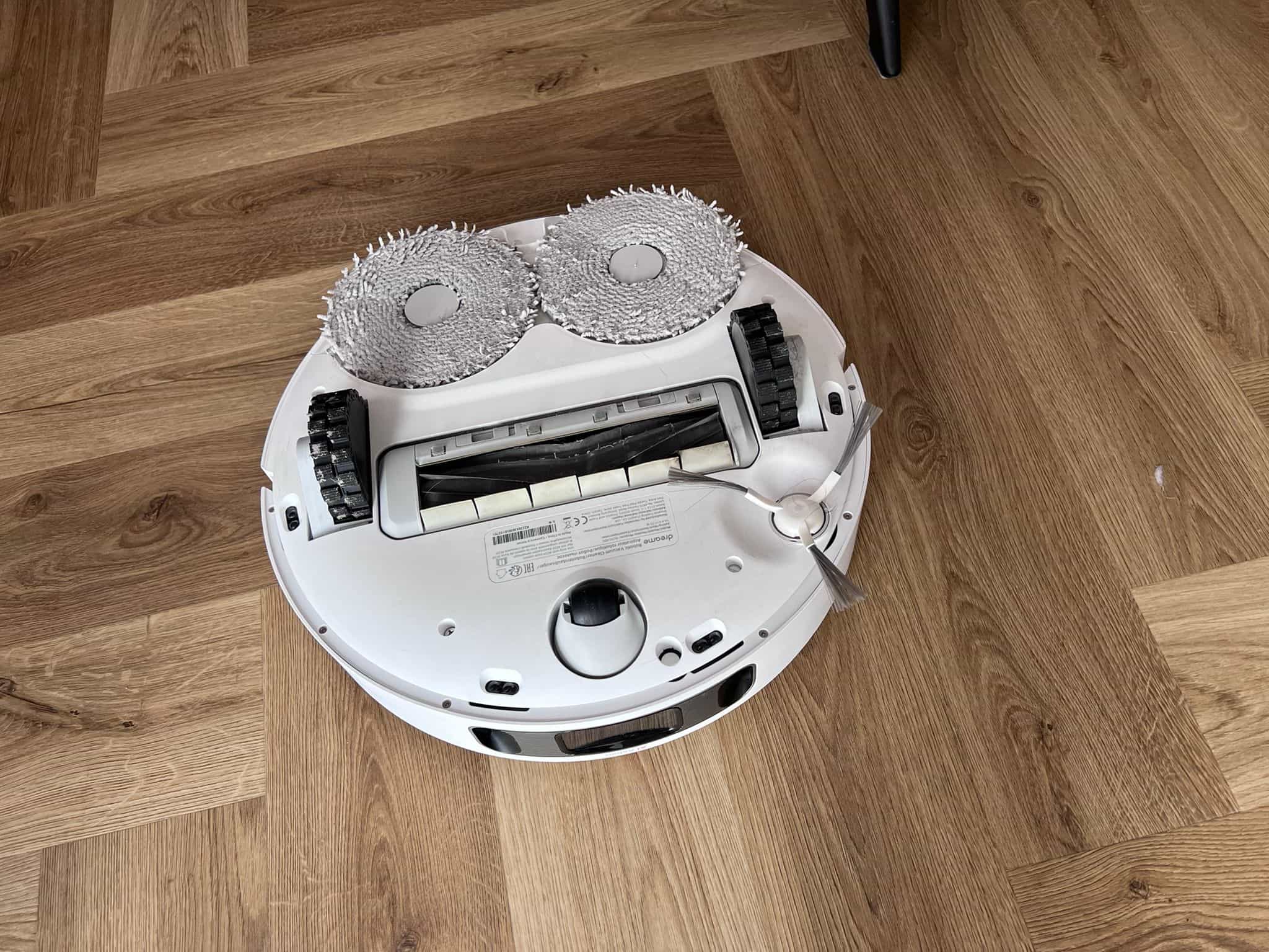 Robot sprzątający – na co zwrócić uwagę przy kupnie – 9 przydanych aspektów | 12
